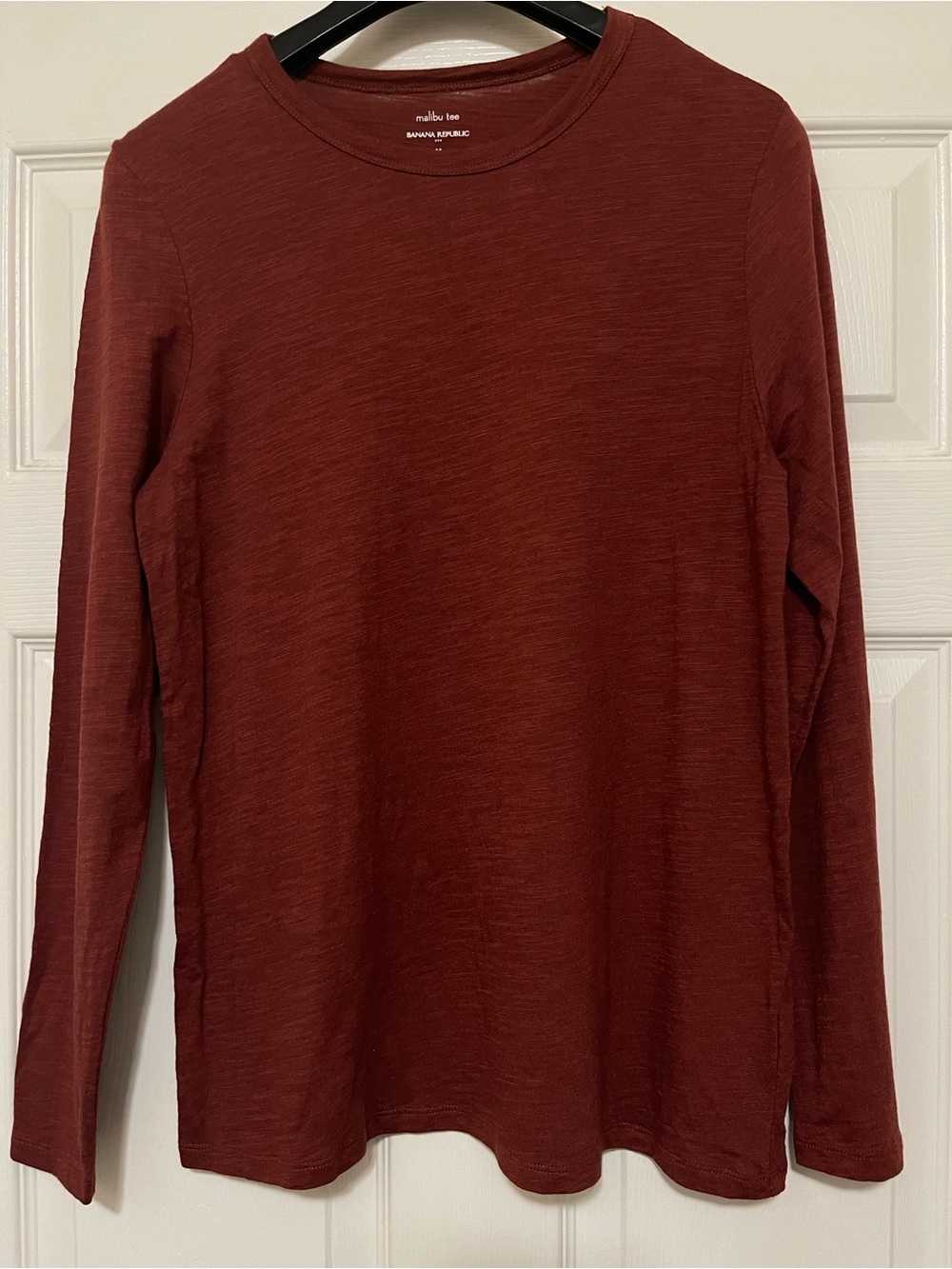 Banana Republic women’s Long-Sleeve Crewneck Shirt -